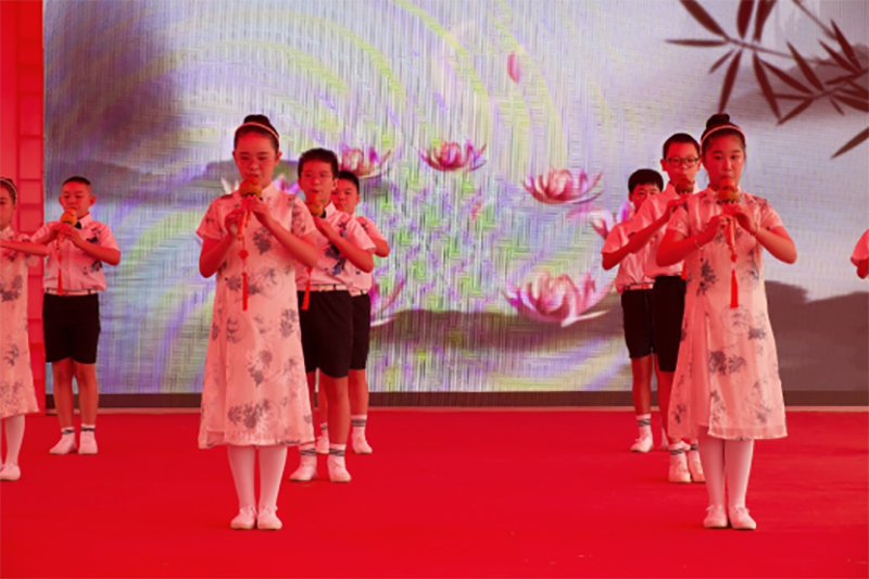 “邵陽紅”中醫(yī)藥膳科普教育研學基地在天香生物產(chǎn)業(yè)園啟動
